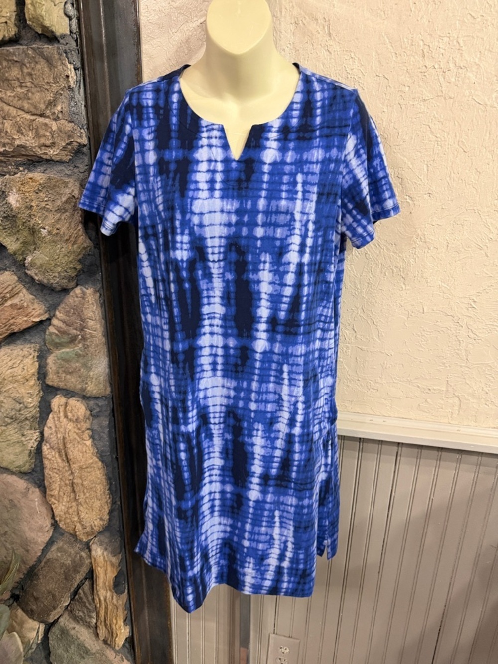 Ellen Tracy Blue and Navy Tie-Dye Mini Dress